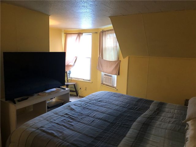 1 S MAIN STREET, Fairchance, PA 15437