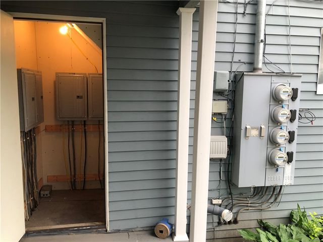 1 S MAIN STREET, Fairchance, PA 15437