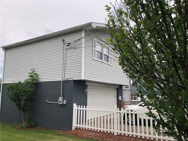 1 S MAIN STREET, Fairchance, PA 15437