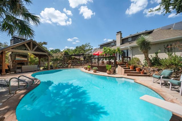 13666 Peyton Drive, Dallas, TX 75240