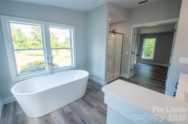 151 Scotsman Drive, Troutman, NC 28166