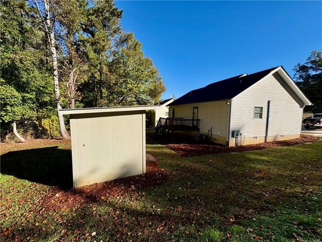 208 Maple S Street, Dawsonville, GA 30534