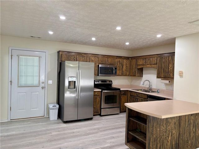 208 Maple S Street, Dawsonville, GA 30534