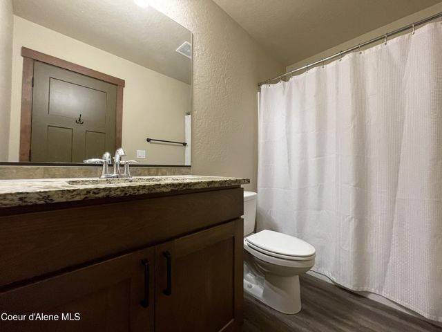 670 E Valley ST S, Oldtown, ID 83822