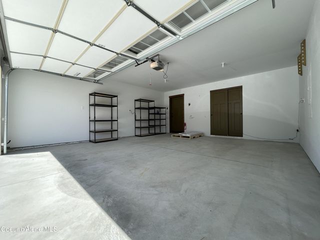 670 E Valley ST S, Oldtown, ID 83822