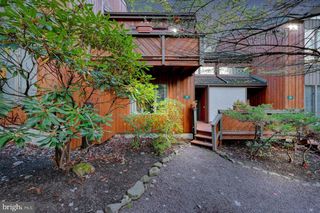 37 RUFFED GROUSE COURT, Lake Harmony, PA 18624