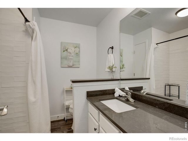 2802 Sundown Lane 210, Boulder, CO 80303