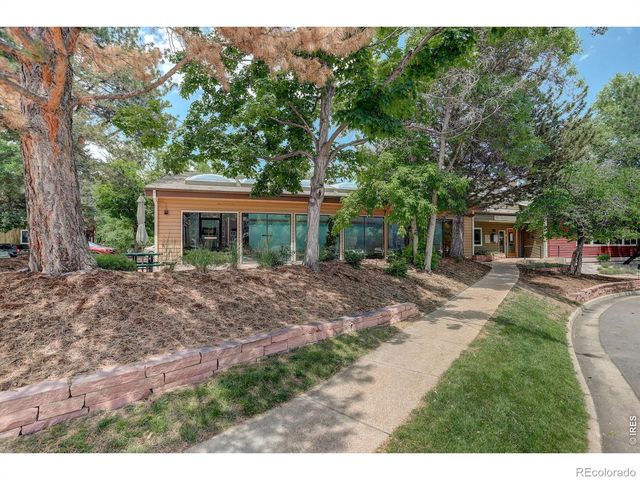 2802 Sundown Lane 210, Boulder, CO 80303