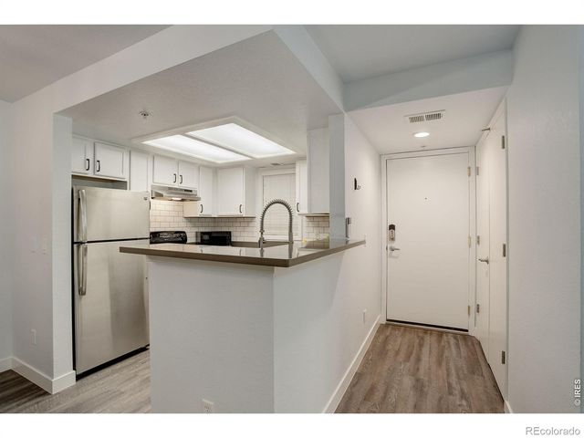 2802 Sundown Lane 210, Boulder, CO 80303
