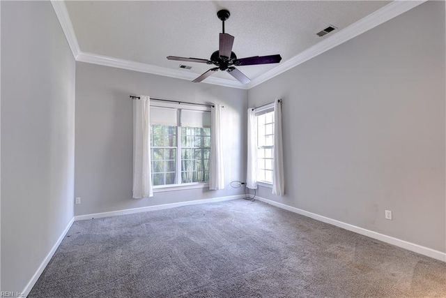 6201 Sommerset LN, Williamsburg, VA 23186