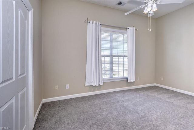 6201 Sommerset LN, Williamsburg, VA 23186