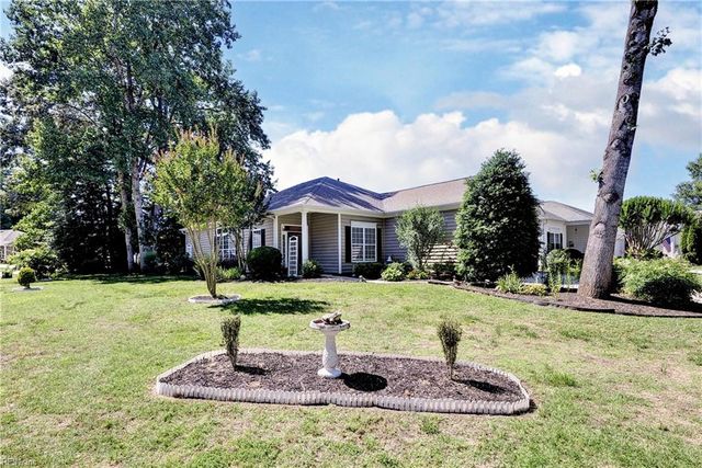 6201 Sommerset LN, Williamsburg, VA 23186