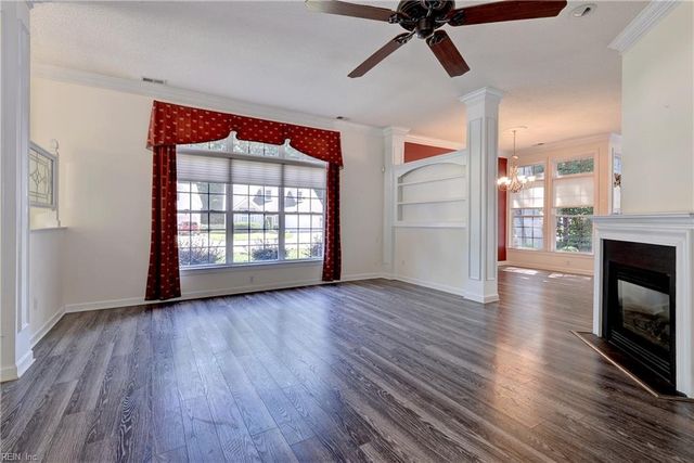 6201 Sommerset LN, Williamsburg, VA 23186