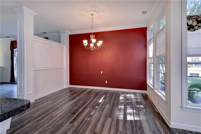 6201 Sommerset LN, Williamsburg, VA 23186