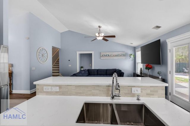 830 Garden Hills Loop, Richmond Hill, GA 31324