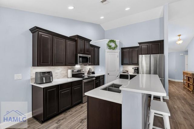 830 Garden Hills Loop, Richmond Hill, GA 31324