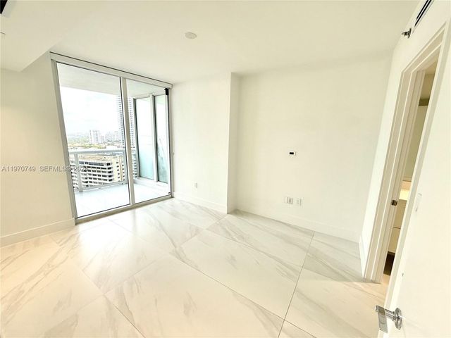 1850 S Ocean Dr 1808, Hallandale Beach, FL 33009