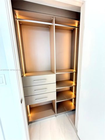 1850 S Ocean Dr 1808, Hallandale Beach, FL 33009