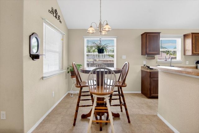 621 Apple Cross Drive, Robinson, TX 76706