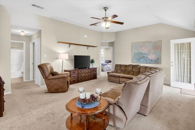 621 Apple Cross Drive, Robinson, TX 76706
