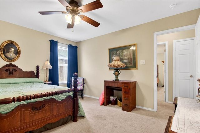 621 Apple Cross Drive, Robinson, TX 76706