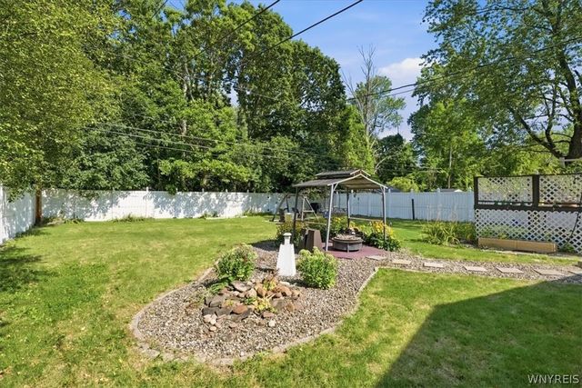 295 Bucyrus Drive, Amherst, NY 14228