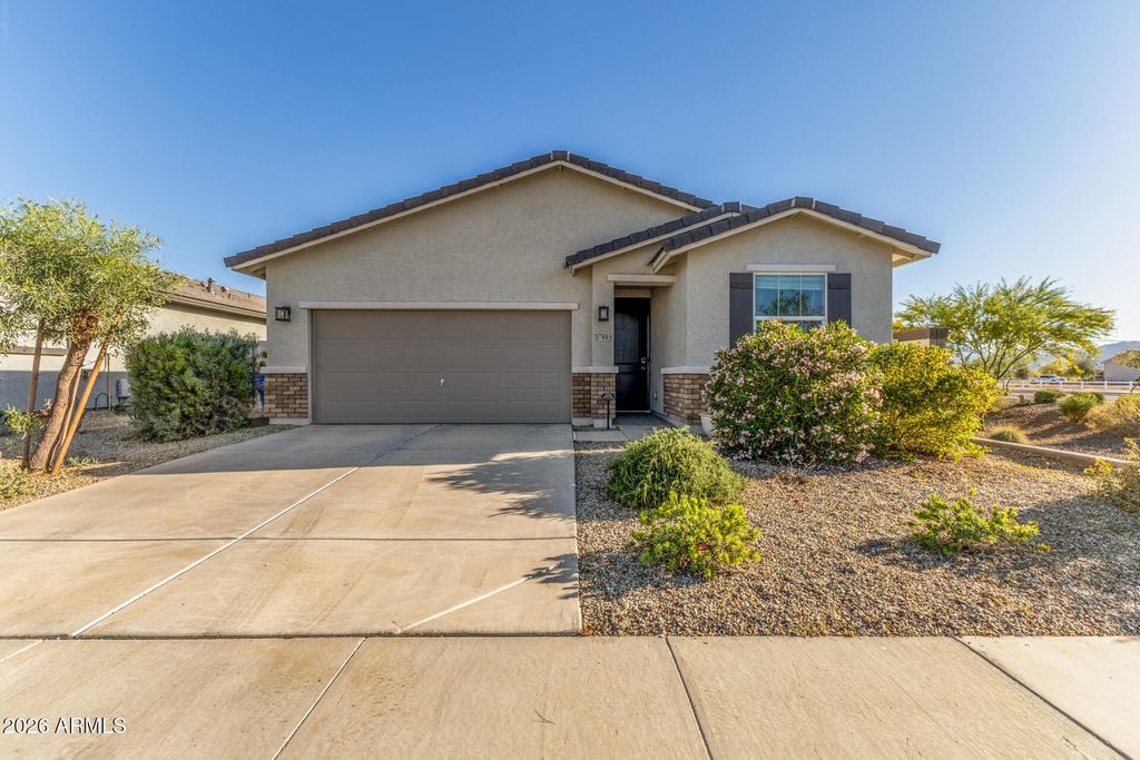 17885 W DALEY Lane, Surprise, AZ 85387