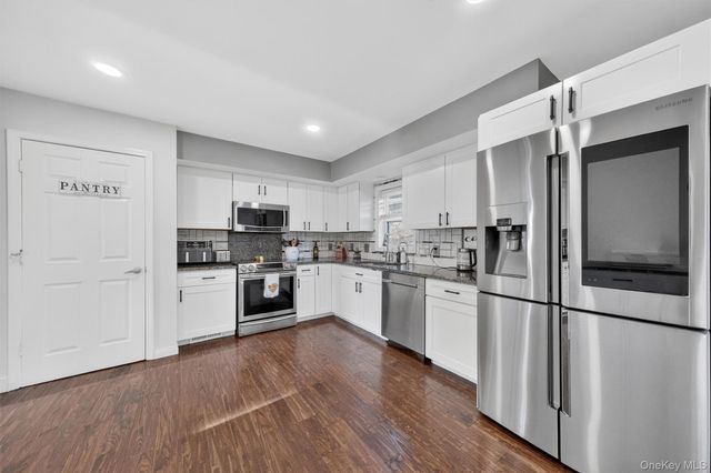 3 Victory Road, Patterson, NY 12563