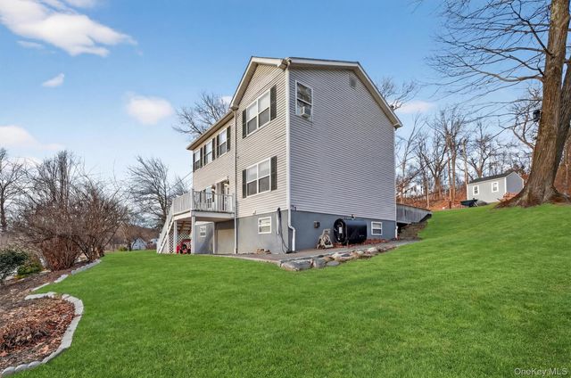 3 Victory Road, Patterson, NY 12563