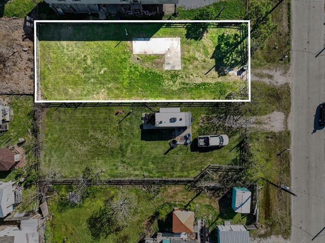 635 16th Street, San Leon, TX 77539