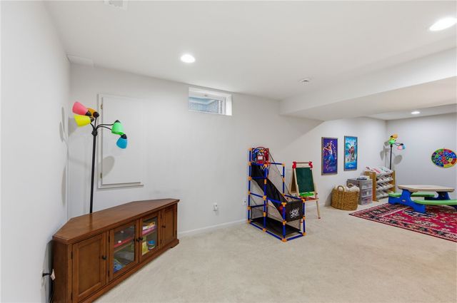 1536 Golf Club, Turtlecreek Twp, OH 45036