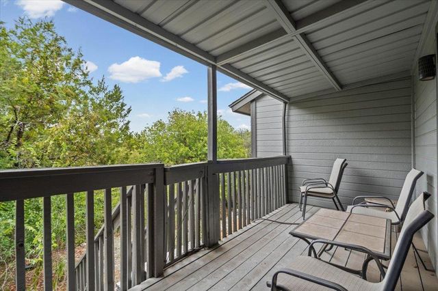 8800 Mariscal Canyon DR, Austin, TX 78759