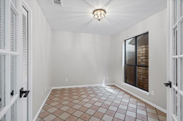 8800 Mariscal Canyon DR, Austin, TX 78759