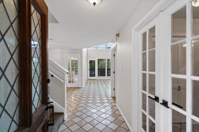 8800 Mariscal Canyon DR, Austin, TX 78759