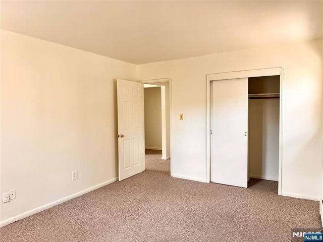 401 W Madison Avenue 27, Dumont, NJ 07628