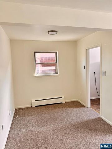 401 W Madison Avenue 27, Dumont, NJ 07628
