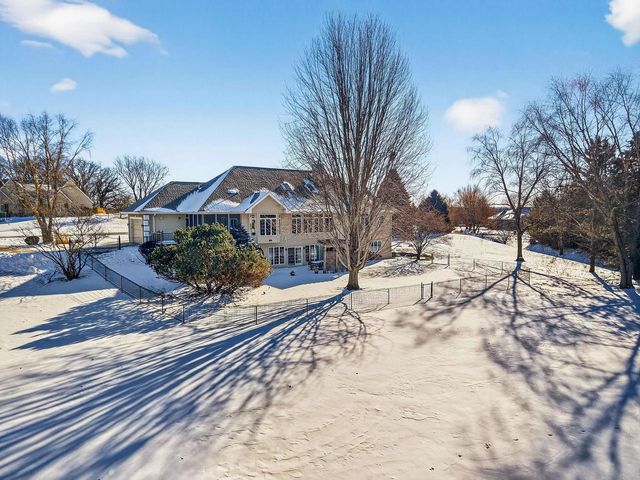 7726 Pamela Circle, Verona, WI 53593