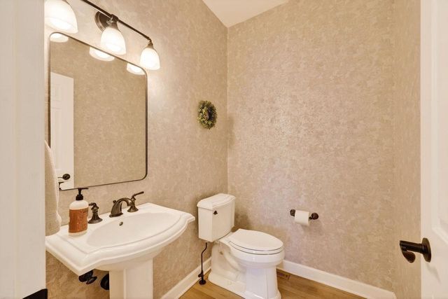 7726 Pamela Circle, Verona, WI 53593