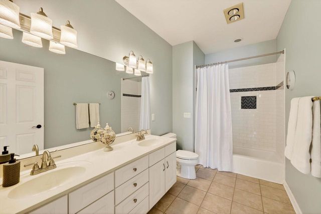 7726 Pamela Circle, Verona, WI 53593