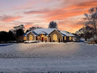 7726 Pamela Circle, Verona, WI 53593