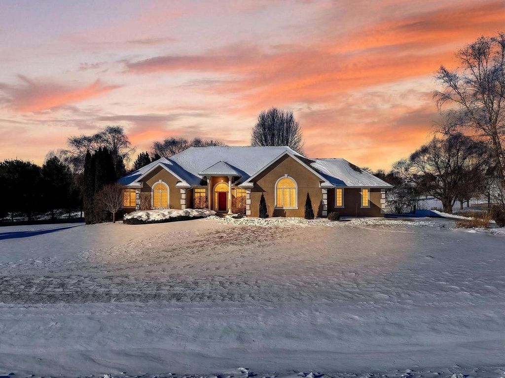 7726 Pamela Circle, Verona, WI 53593