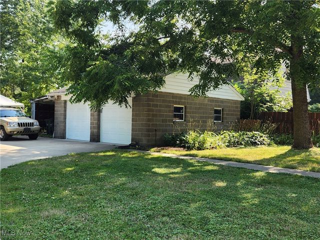 6312 E Pleasant Valley Road, Independence, OH 44131