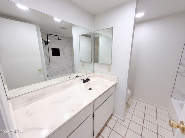 1413 W BEHREND Drive, Phoenix, AZ 85027