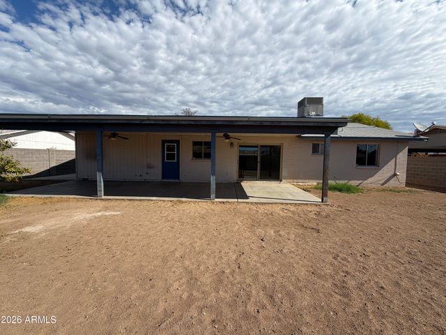 1413 W BEHREND Drive, Phoenix, AZ 85027