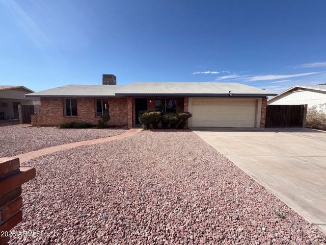 1413 W BEHREND Drive, Phoenix, AZ 85027