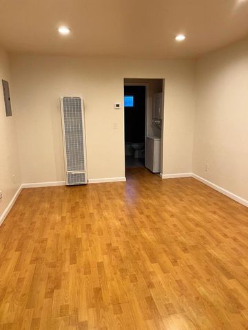 205 Burnham Court, Campbell, CA 95008