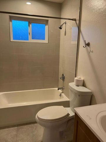205 Burnham Court, Campbell, CA 95008