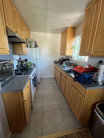 205 Burnham Court, Campbell, CA 95008