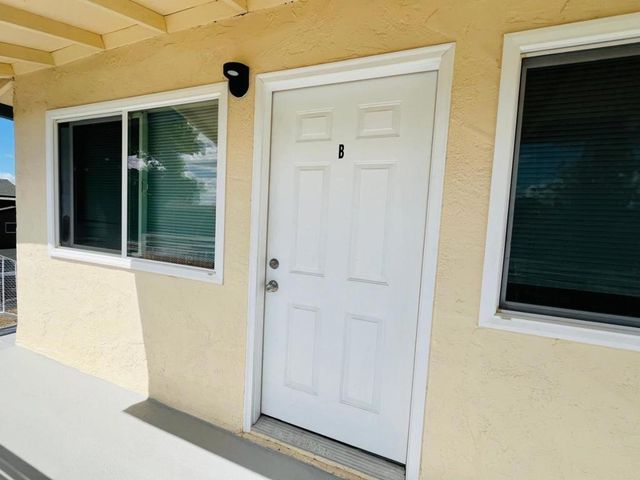 205 Burnham Court, Campbell, CA 95008