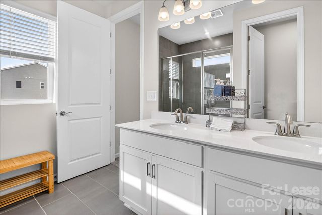 7135 Millie Fae Alley, Charlotte, NC 28269